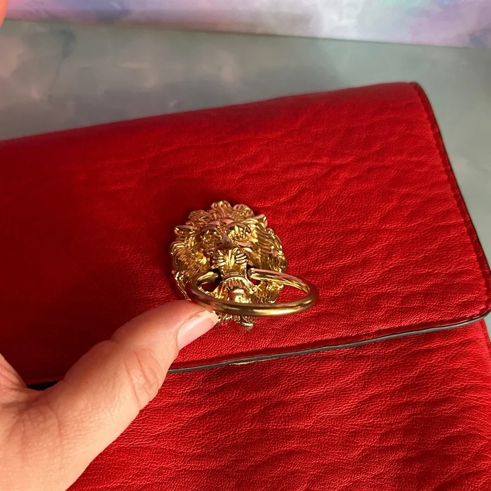 Carlos Santana Bold Red Crossbody Bag with Lion - Picture 7 of 17